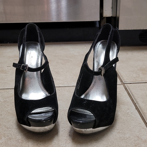 Anne Michelle black and silver stiletto heels size 7.5 - Picture 3 of 8